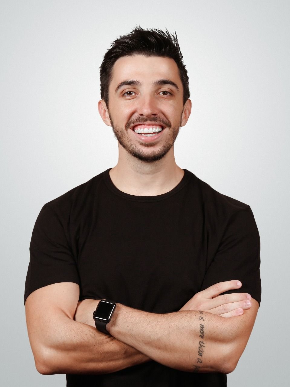 Portrait of Daniel Mercer, villa and plot specialist